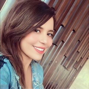 Meet your Posher, Imen